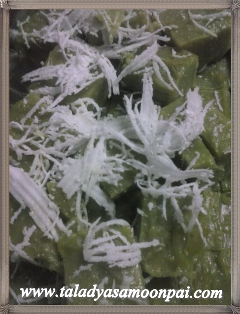 ขนมเปียกปูนใบเตย สูตรการทำขนมเปียกปูน ขนมเปียกปูนสีเขียว ขนมเปียกปูนใบเตย วิธีทำ ขั้นตอนการทำ ตลาดยาสมุนไพร จำหน่าย สมุนไพร แห้ง ผง บด ผลิตภัณฑ์จากสมุนไพร ราคาส่ง-ปลีก วิธีทำขนมเปียกปูนใบเตย นำแป้งข้าวเจ้า, แป้งท้าวยายม่อม, แป้งถั่วเขียว มาผสมรวมกับหัวกะทิ น้ำใบเตย คนเข้ากันดีใส่ใส่น้ำปูนใสลงไป กรองด้วยผ้าขาวบาง จากนั้นนำไปใส่ในกระทะทองเหลือง กวนจนแป้งเหนียวข้น จากนั้นเทใส่ถาดหรือภาชนะที่เตรียมไว้ ปาดหน้าขนมให้เรียบเสมอกัน รอให้เย็นตักเป็นชิ้นตามต้องการก่อนเสริฟโรยหน้าขนมด้วยมะพร้าวขูดฝอย คลิ๊กทางนี้ได้จร้าาาาาาาาาาาาาาาาาาาาาาาาาาาาาาาาาาาาาาาาาาาาาาาาาาาาาาาาา